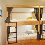 Tuk Tuk Hostel